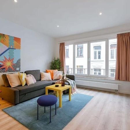 Colorful Pop Apartment In The Heart Of 安特卫普 外观 照片