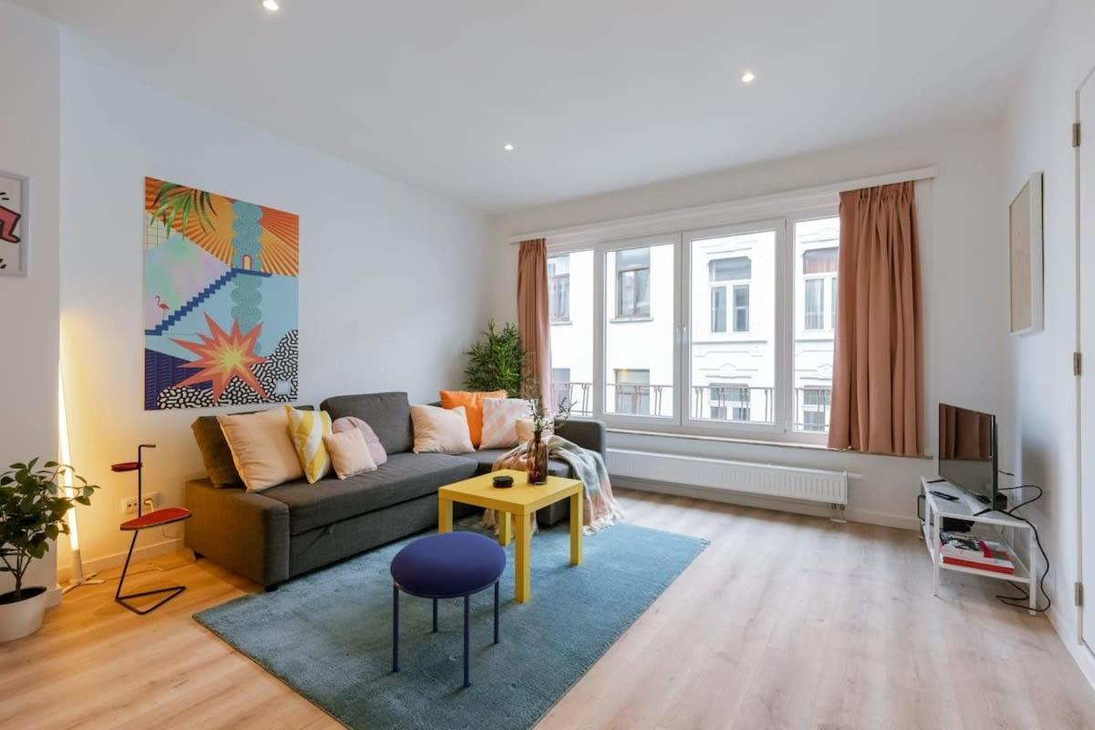 Colorful Pop Apartment In The Heart Of 安特卫普 外观 照片
